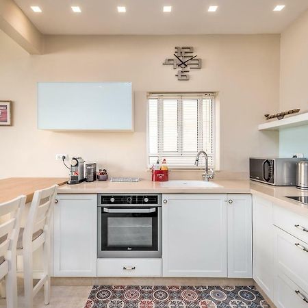 Ben-Gurion Blvd 2Bdr Close To The Beach تل أبيب المظهر الخارجي الصورة